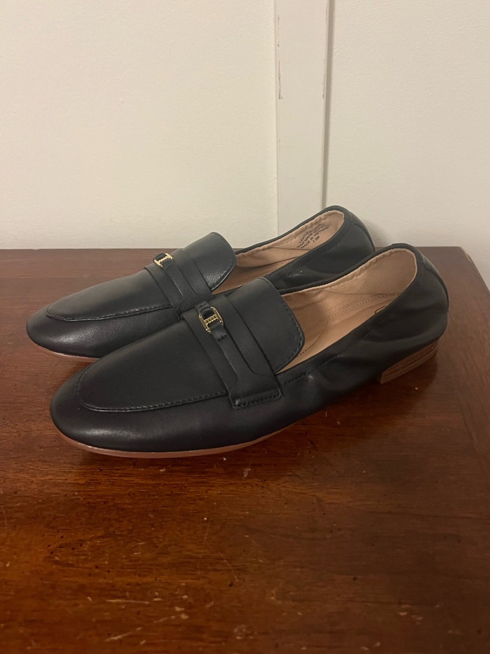 Talbots Blue Leather Loafers with Gold Hardware size 7.5